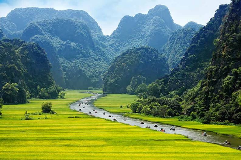 Ninh-binh-vietnam-travel